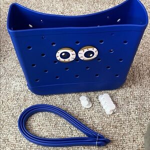 Lopqix Blue Kids Basket with Eye Design